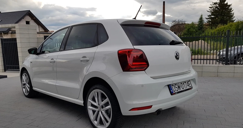 Volkswagen Polo cena 38900 przebieg: 145000, rok produkcji 2016 z Strzegom małe 781